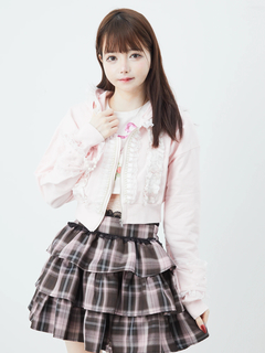 フリフリレースショートパーカー