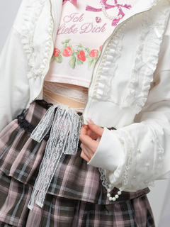 フリフリレースショートパーカー