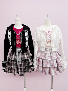 フリフリレースショートパーカー