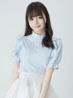 ブルー