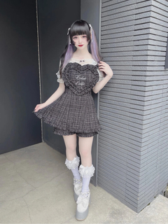 ハートのブラウス