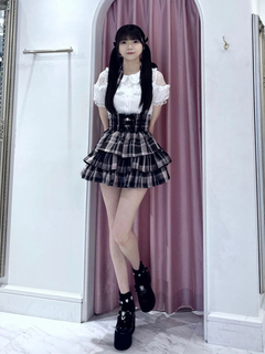 ハートのブラウス