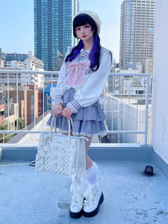 ネコのJK制服スカパン