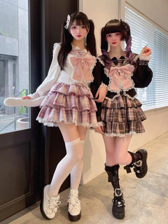 ネコのJK制服スカパン
