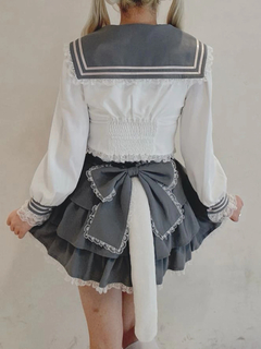 ネコのJK制服スカパン