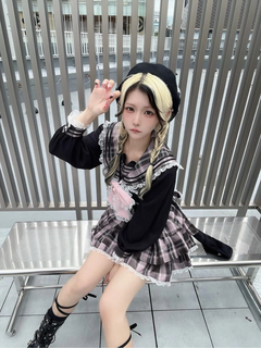 ネコのJK制服TOPS