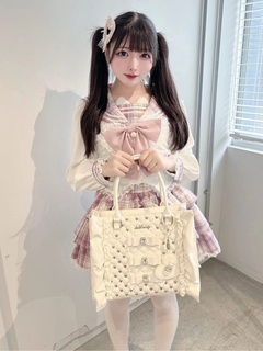 ビジューキルティング合皮A4トートBAG