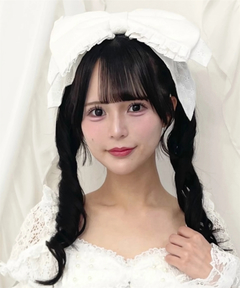 大きなレースリボンのヘッドドレス