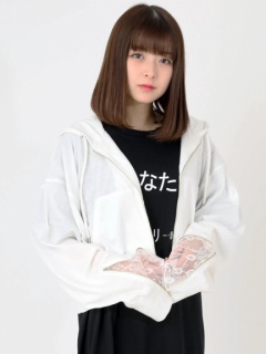 ホワイト