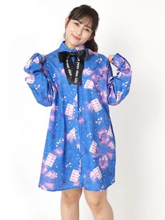 ブルー