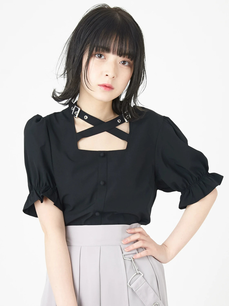 【美品】bow.a ボウエー 水際ナミナミブラウス ブラック bow.a 水際 ナミナミ ブラウス