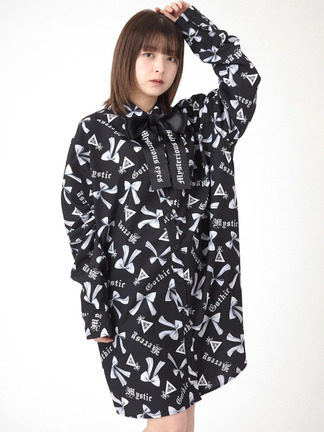 リボン×目プリントBigシャツ - Jamie エーエヌケー(ジェイミーエー