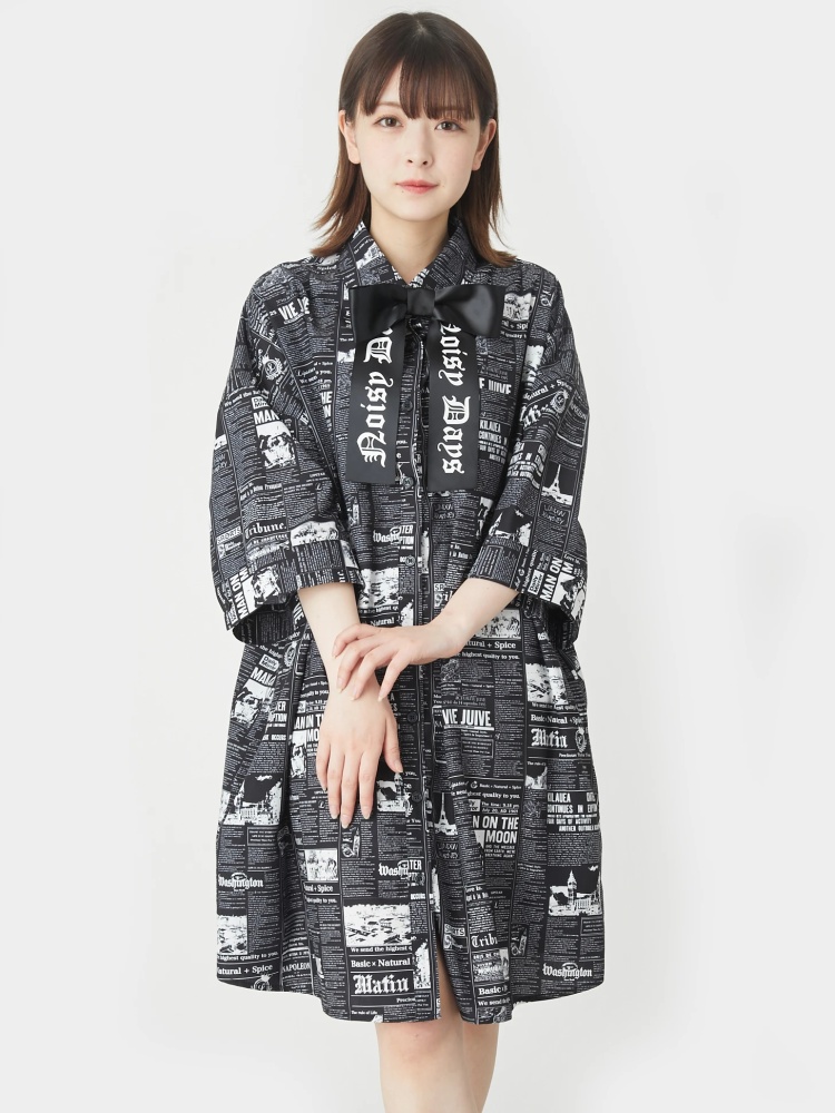 ニュースペーパー柄Bigシャツ - Jamie エーエヌケー(ジェイミーエー  