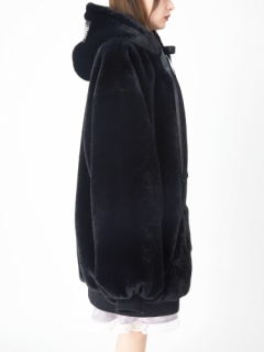 ゴシックロゴファーブルゾン Jamie エーエヌケー ジェイミーエーエヌケー のブルゾン ファッション通販 Ailand アイランド