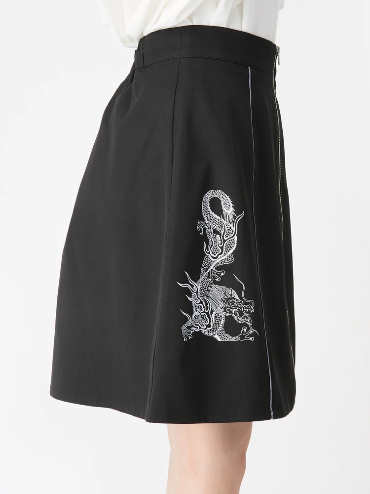 ドラゴンSK - Jamie エーエヌケー(ジェイミーエーエヌケー)のスカート