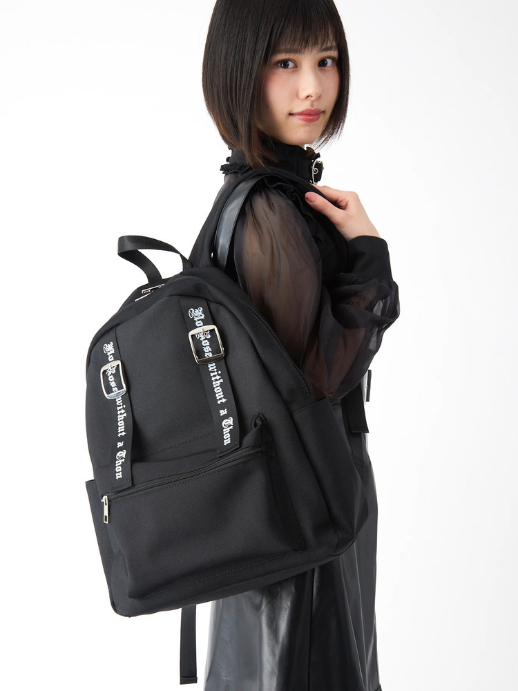 【鼠】レア未使用✨ ロンドンで購入Dr.Martens ナイロンリュック cc-3322.jpg