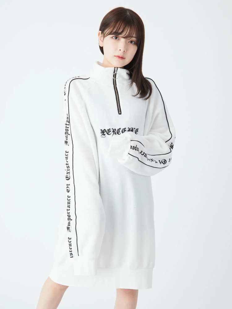 パイピングロゴプルオーバー - Jamie エーエヌケー(ジェイミーエー