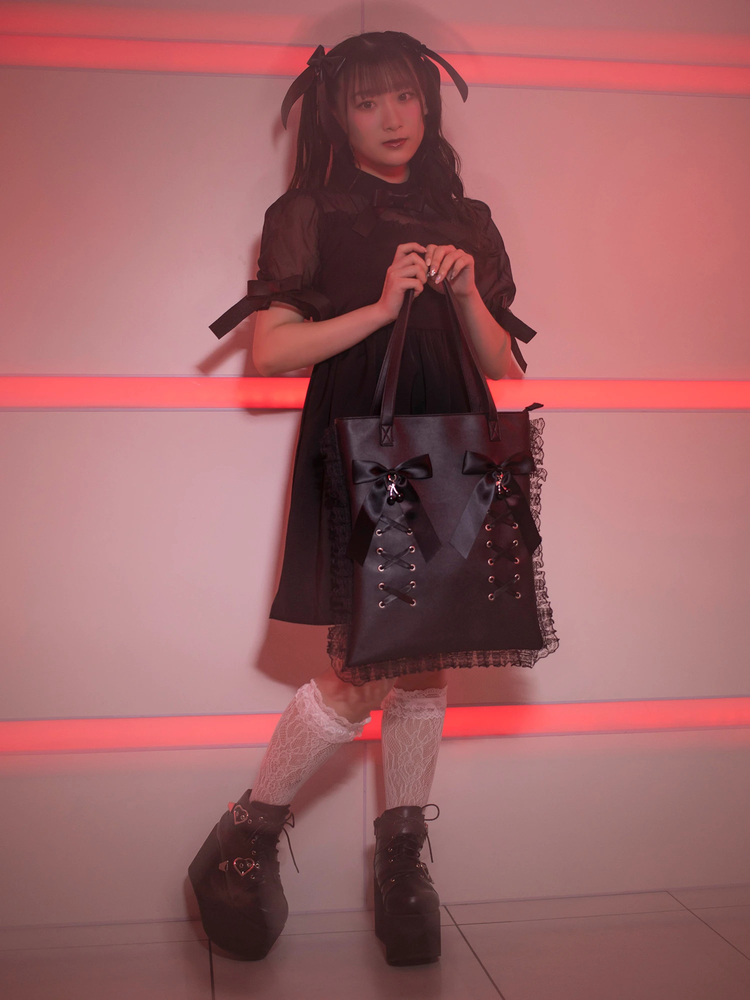 完売品‼️ Jamieエーエヌケー ブラックチェリー フリル付トート