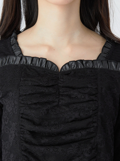 コケティッシュレースTOPS