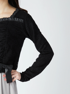 コケティッシュレースTOPS