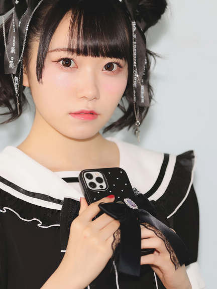 ≠ME 本田珠由記コラボiPhoneケース【iPhone12】(ブラック)