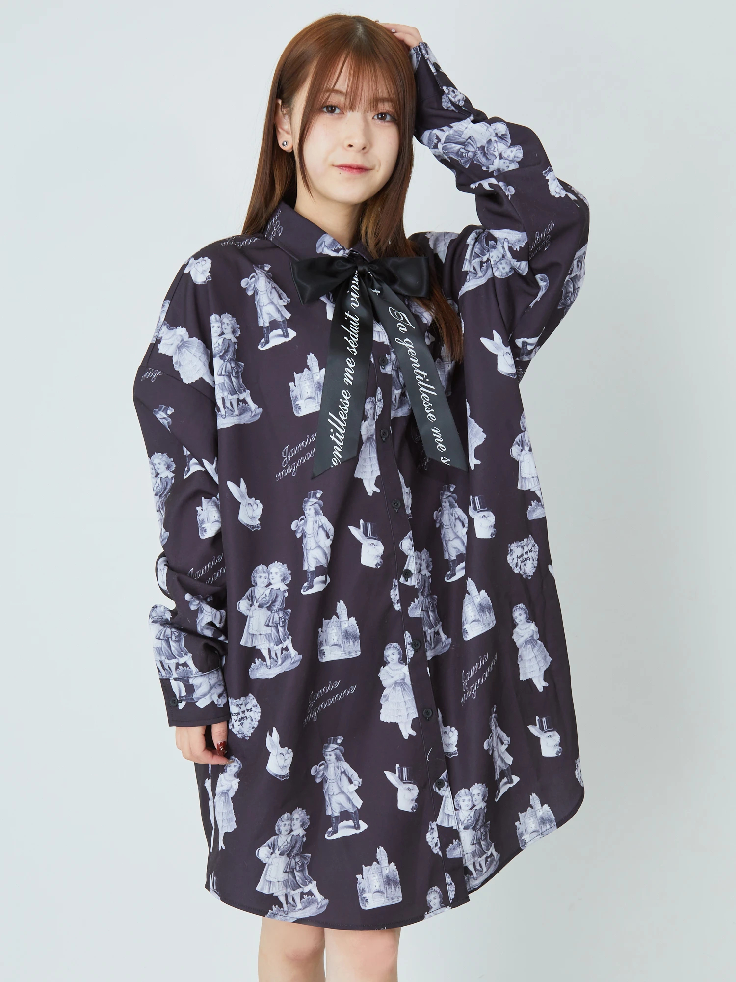 ゴシックドールプリントBigシャツ - Jamie エーエヌケー(ジェイミー