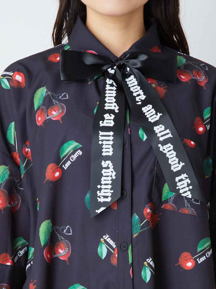 チェリープリントBigシャツ - Jamie エーエヌケー(ジェイミーエー