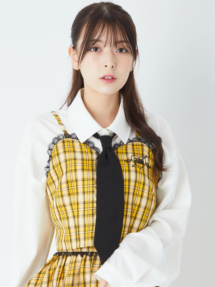 刺繍ビスチェ - Jamie エーエヌケー(ジェイミーエーエヌケー)のTシャツ