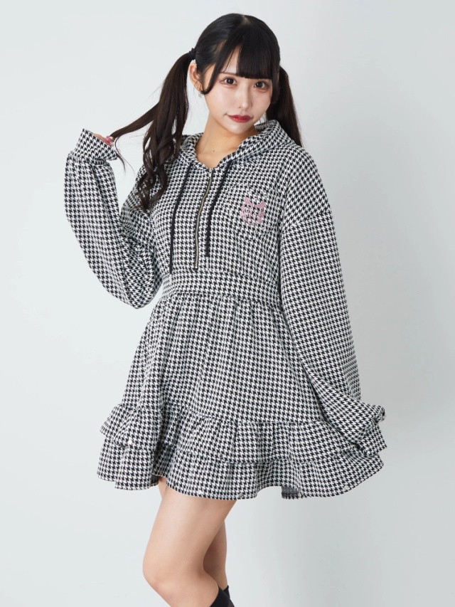 Re♥︎Twinkle カットワンピース - Jamie エーエヌケー(ジェイミーエー  