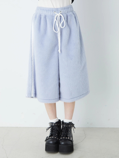 ファーハーフパンツ