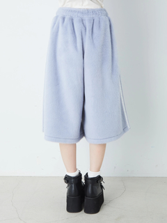 ファーハーフパンツ