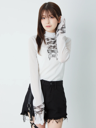 ハイネックタトゥープリントTOPS - Jamie エーエヌケー(ジェイミーエー