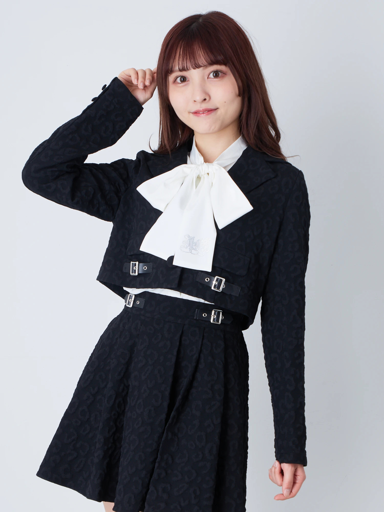 美品♡ ルイヴィトン ショート丈ジャケット シルク風 ブラック 美品♡ ルイヴィトン ショート丈ジャケット シルク風 ブラック