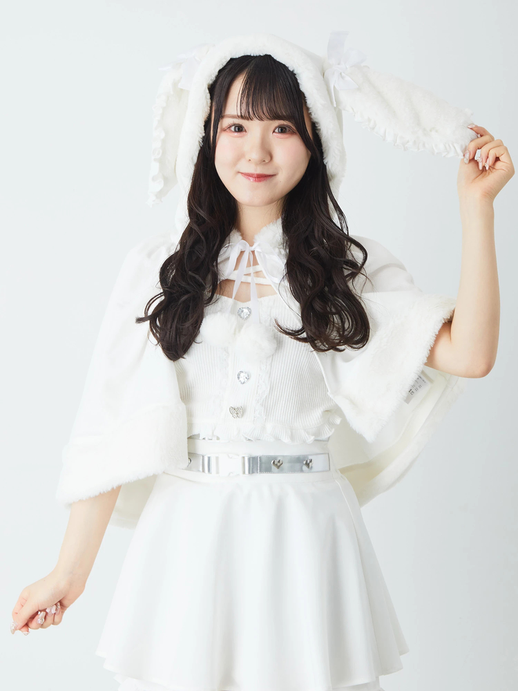 ふわふわうさちゃんケープ - Jamie エーエヌケー(ジェイミーエー