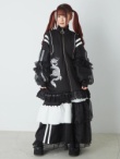 ブラック