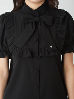 ゴシックハートスタッズタックブラウス