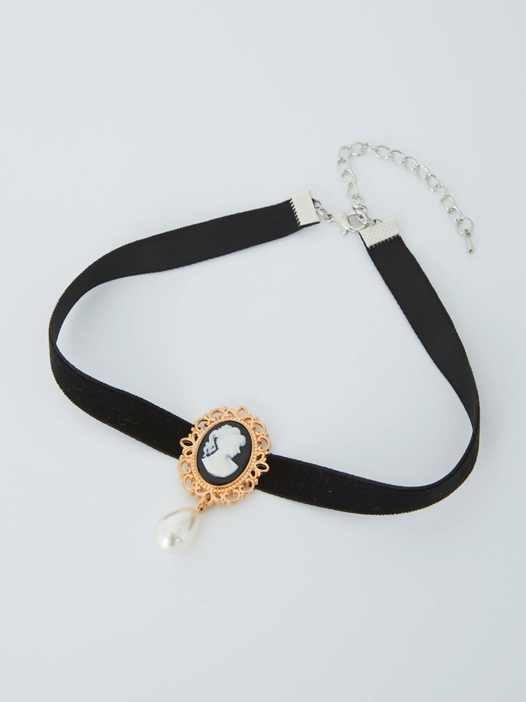 カメオチョーカー - Jamie エーエヌケー(ジェイミーエーエヌケー)の