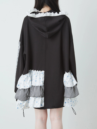 お花のリメイクパーカー - Jamie エーエヌケー(ジェイミーエーエヌケー