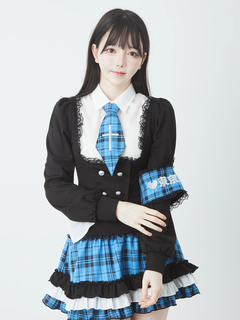 ブルー