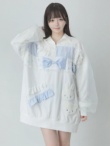 ブルー