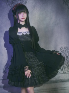 デコルテあきお姫様ブラウス