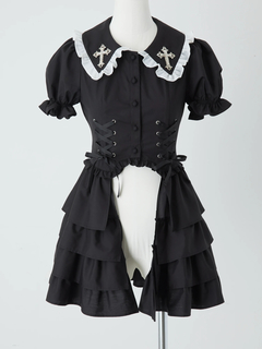 ゴシッククロスお姫様ブラウス