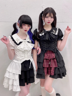 ゴシッククロスお姫様ブラウス