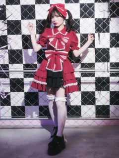 お姫様ブラウス