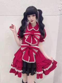 お姫様ブラウス