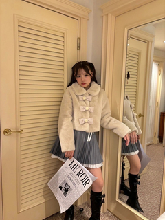アコーディオンプリーツラップスカート