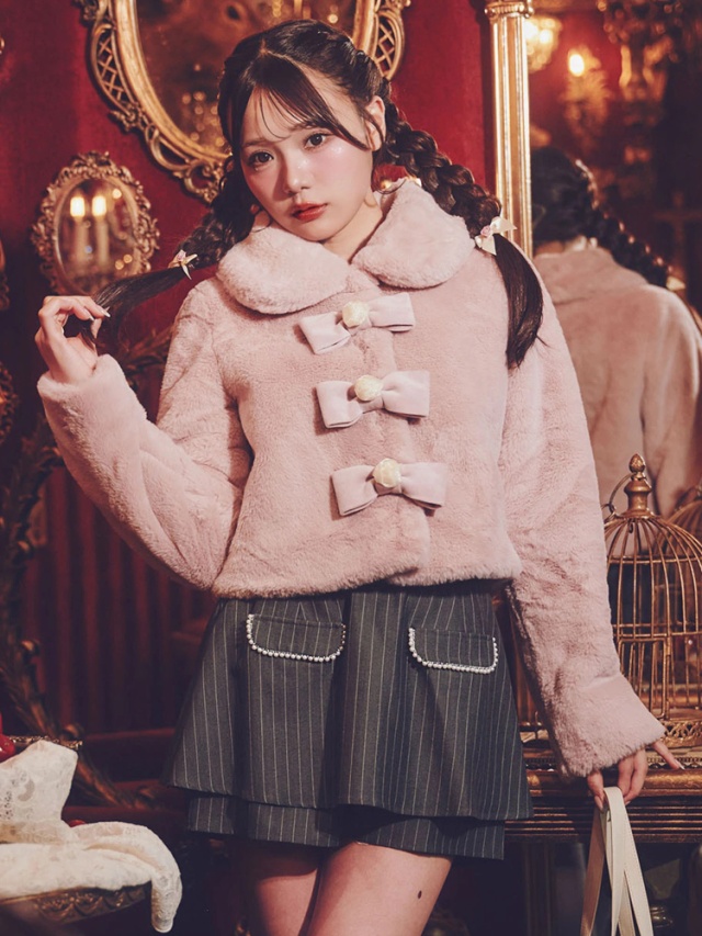 ローズリボンエコファーアウター - Me roir(ミーロワール)のコート  