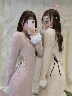 サイドカットフェザーニットワンピース