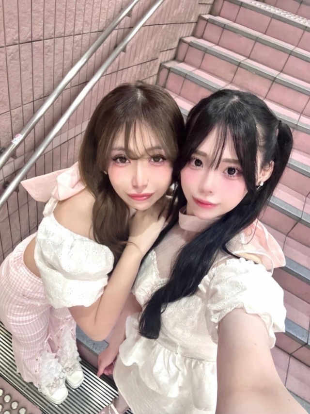 ギンガムフリルパンツ - Me roir(ミーロワール)のパンツ｜ファッション